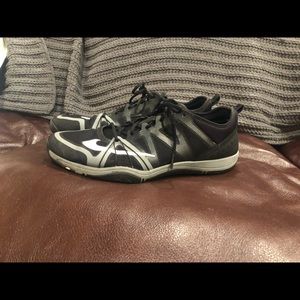 Nike cross training shoes